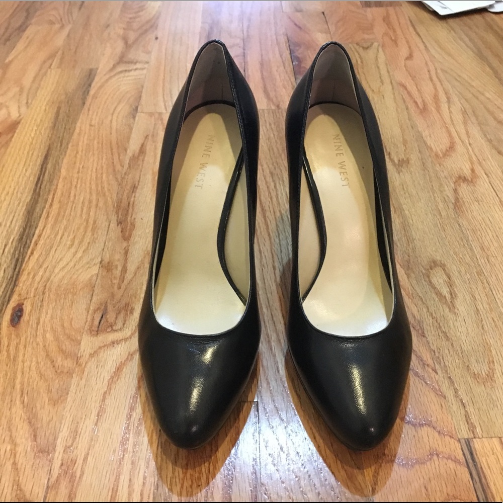 NINE WEST Rocha black work heels